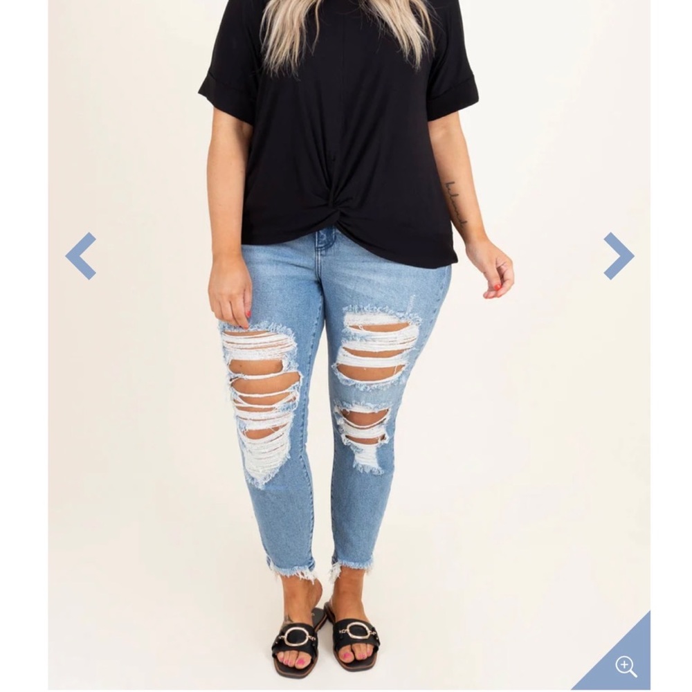 High Rise Mom Jeans sz 16